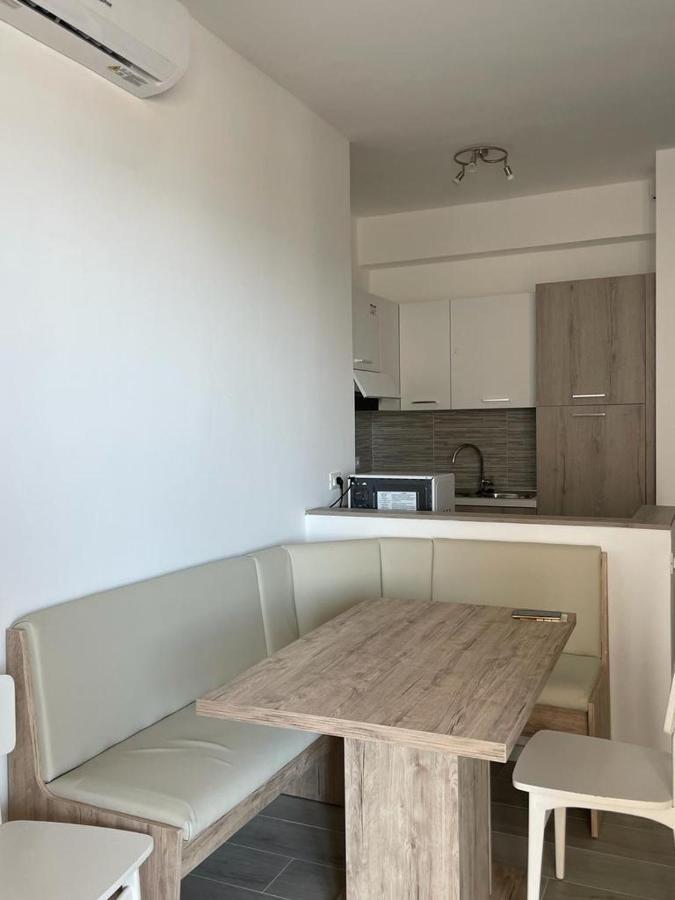 Residence Apollo - Walterigato Apartments Solo Per Famiglie Лидо ди Йезоло Екстериор снимка