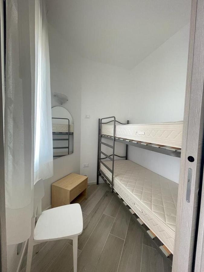 Residence Apollo - Walterigato Apartments Solo Per Famiglie Лидо ди Йезоло Екстериор снимка