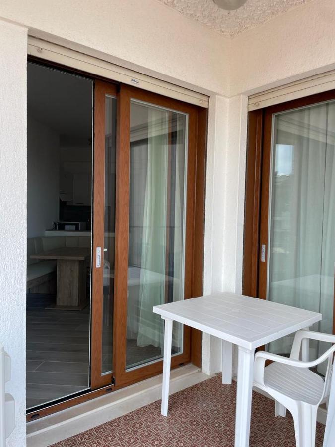 Residence Apollo - Walterigato Apartments Solo Per Famiglie Лидо ди Йезоло Екстериор снимка
