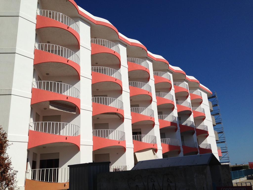 Residence Apollo - Walterigato Apartments Solo Per Famiglie Лидо ди Йезоло Екстериор снимка